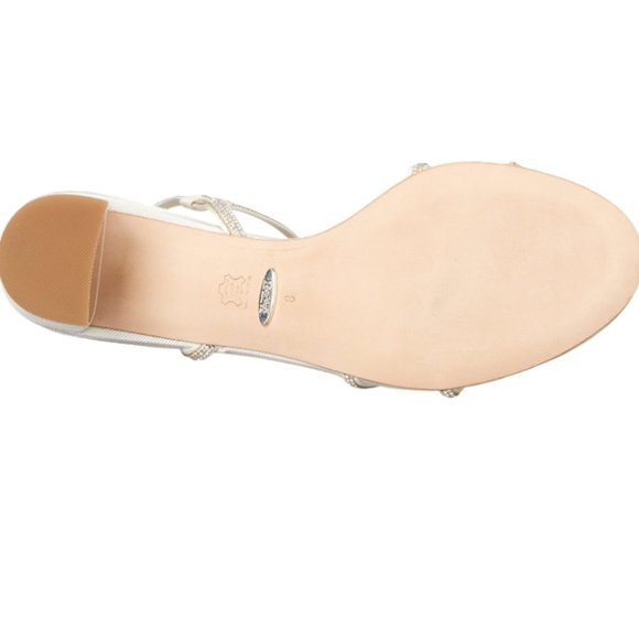 Badgley Mischka Women's Ultima Heeled Sandals Soft White Size 7 Bridal Wedding - Picture 3 of 9